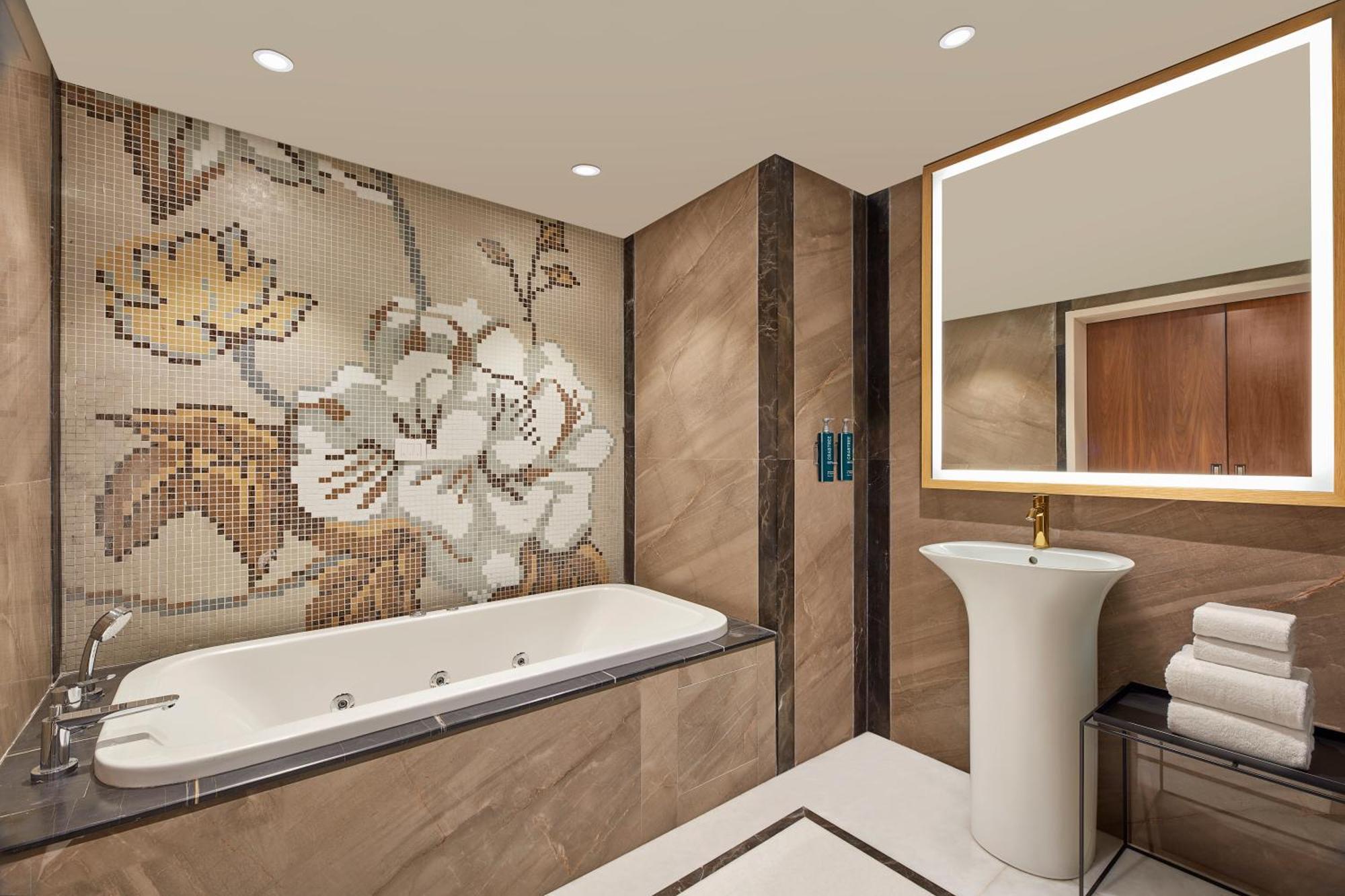 Doubletree By Hilton Waranasi Zewnętrze zdjęcie