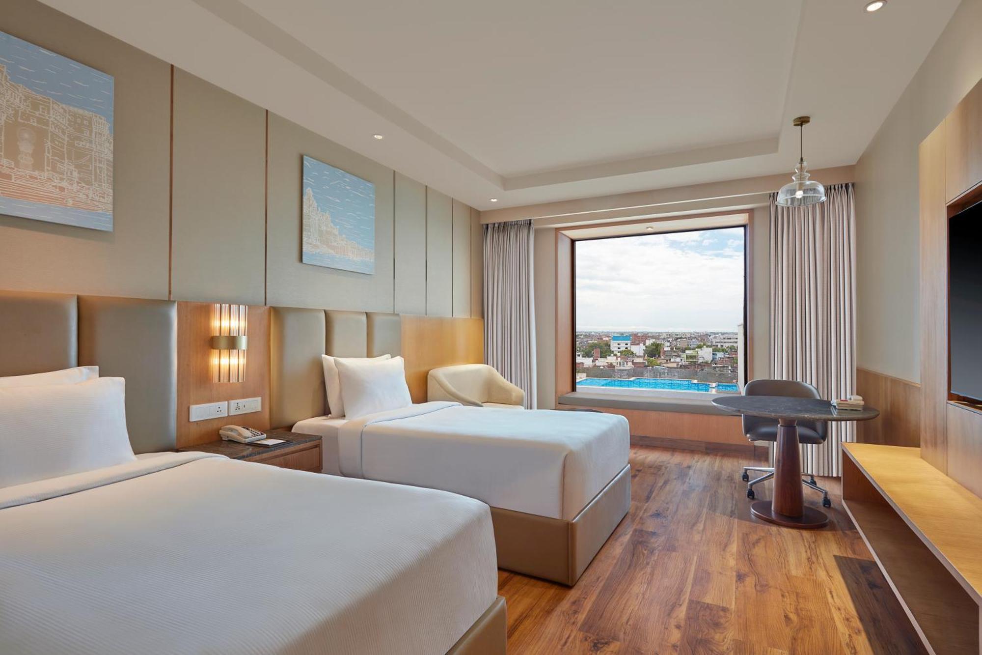 Doubletree By Hilton Waranasi Zewnętrze zdjęcie